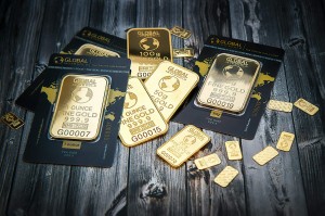 如何全面探究钢厂亏损的原因？这些原因对钢铁行业有何启示？
