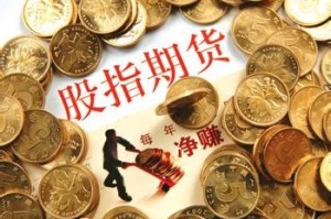 如何认识期权与债券的价值关系？这种关系对投资组合有何作用？
