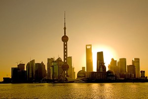 如何评价一个城市的发展状况？这种评价对城市规划有哪些启示？